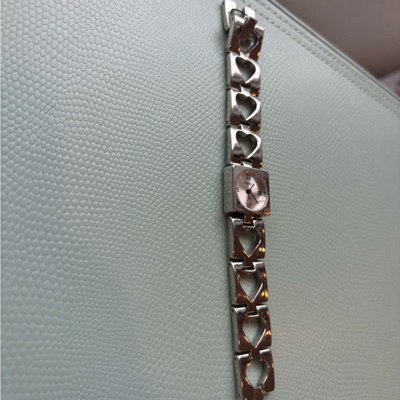 FOSSIL vintage heart link watch in excellent condition (silver)